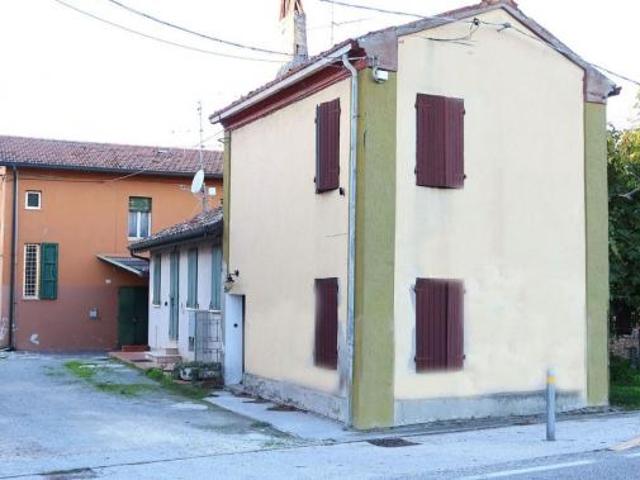 Villa Indipendente in vendita a Ravenna, Reggio Emilia
