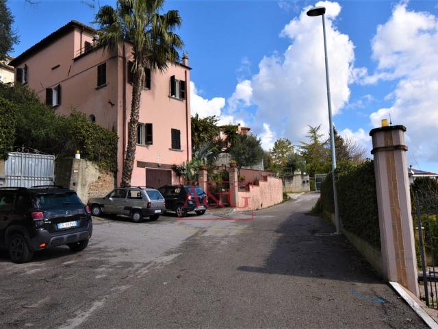 Villa Indipendente in vendita a Marche, Ascoli Piceno