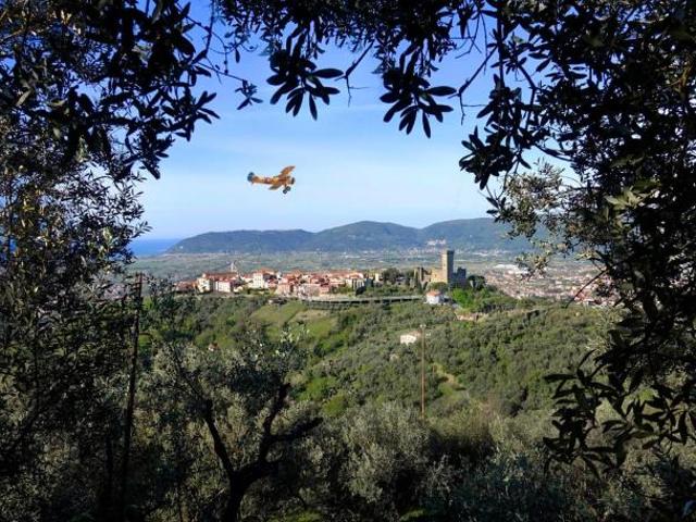 Villa Indipendente in vendita a Castelnuovo Magra, Liguria
