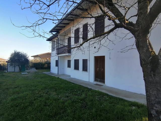 Villa Indipendente in vendita a Marsciano, Umbria
