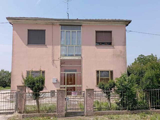 Villa Indipendente in vendita a Masi Torello, Reggio Emilia