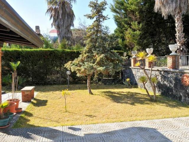 Villa Indipendente in vendita a Ragala, Nicolosi