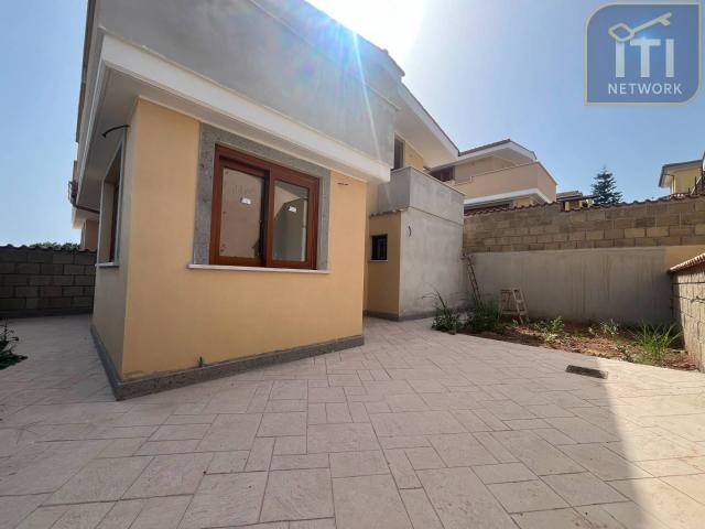 Villa Indipendente in vendita a Roma Capitale, Lazio