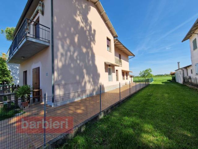 Villa Indipendente in vendita a Ravenna, Reggio Emilia