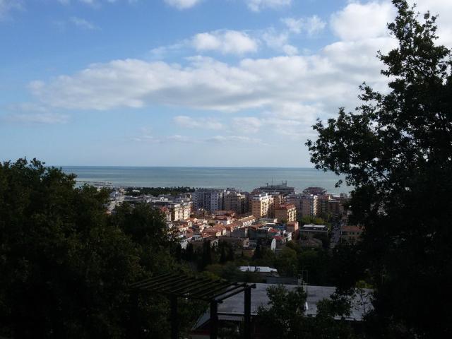 Villa Indipendente in vendita a Sant'Antonio, Marche
