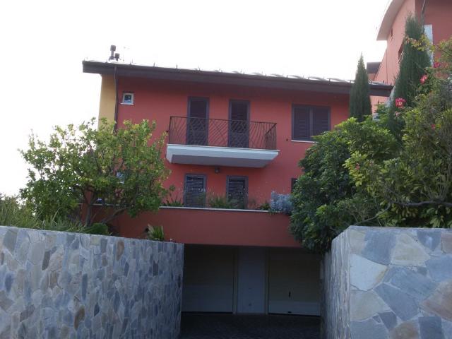 Villa Indipendente in vendita a Sant'Antonio, Marche