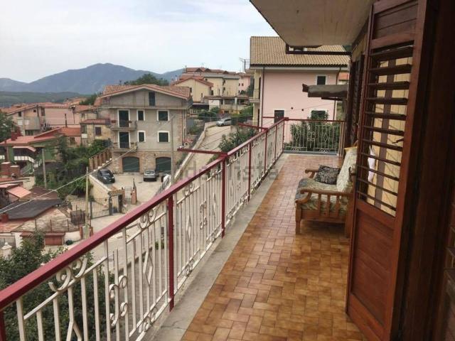 Casa in vendita a Solofra, Campania