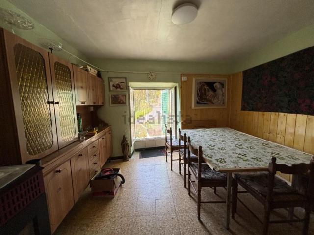 Casa in vendita a Sant'olcese, Liguria