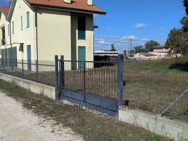 Casa in vendita a Rosolina, Veneto