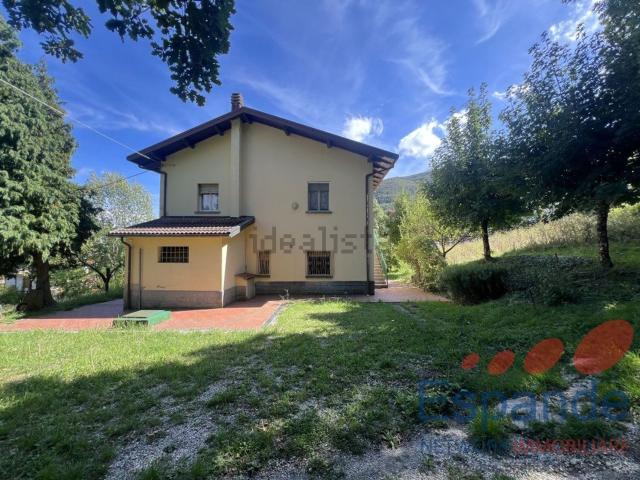 Casa in vendita a Unione dell'Alto Reno, Lizzano In Belvedere