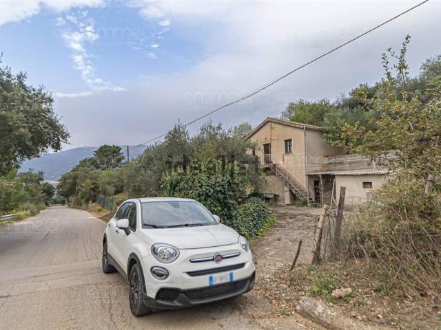 Casa in vendita a Pollina, Sicilia