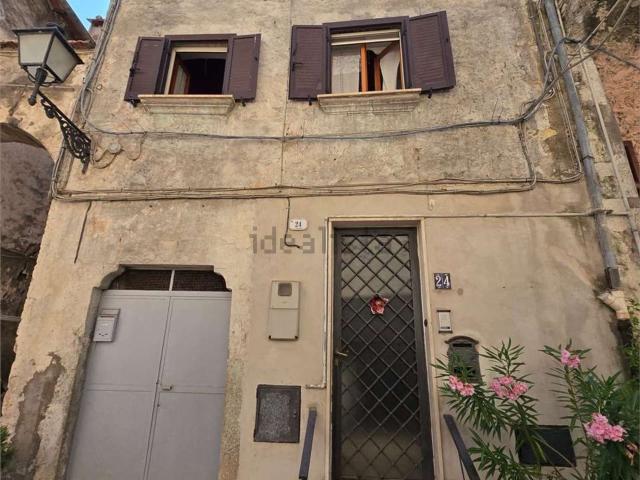 Casa in vendita a Campomicciolo, Terni