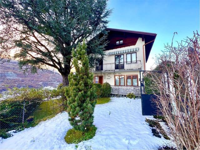 Casa in vendita a Saint Marcel, Aosta