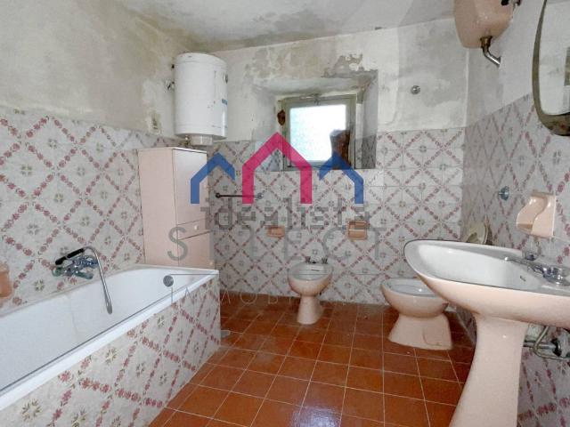 Casa in vendita a Unione dei comuni Media Valle del Serchio, Borgo A Mozzano