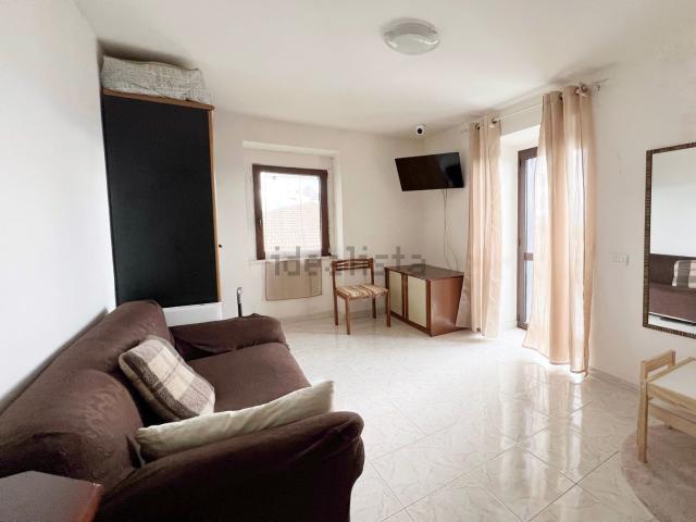 Casa in vendita a Villa Provaroni, Poggio Bustone