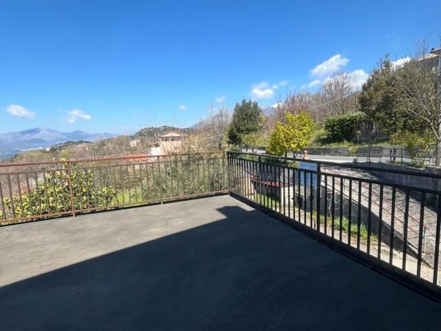 Casa in vendita a Lauria Superiore, Basilicata