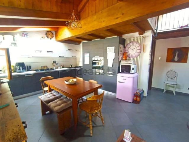 Casa in vendita a Conoz, Chatillon