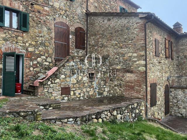 Casa in vendita a Civitella Paganico, Pari