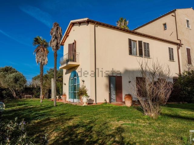 Casa in vendita a Quattro Strade, Orbetello
