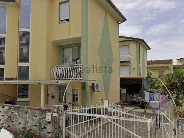 Casa in vendita a Calabria, Cosenza