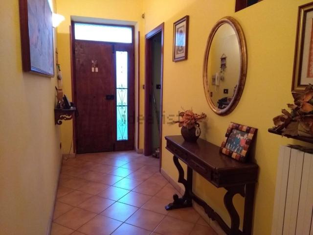 Casa in vendita a Magliano De' Marsi, Abruzzo