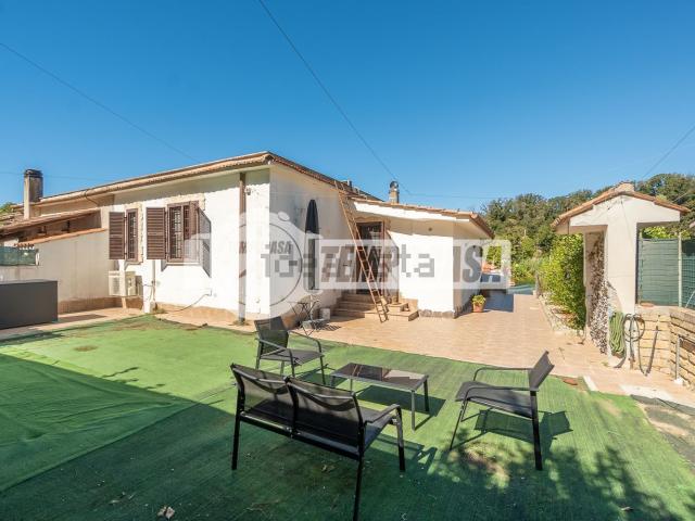 Casa in vendita a Ara Nova, Fiumicino