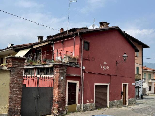 Casa in vendita a Castello, Piemonte