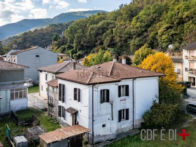 Casa in vendita a Rieti, Lazio