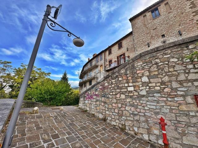 Casa in vendita a Gualdo Tadino, Umbria
