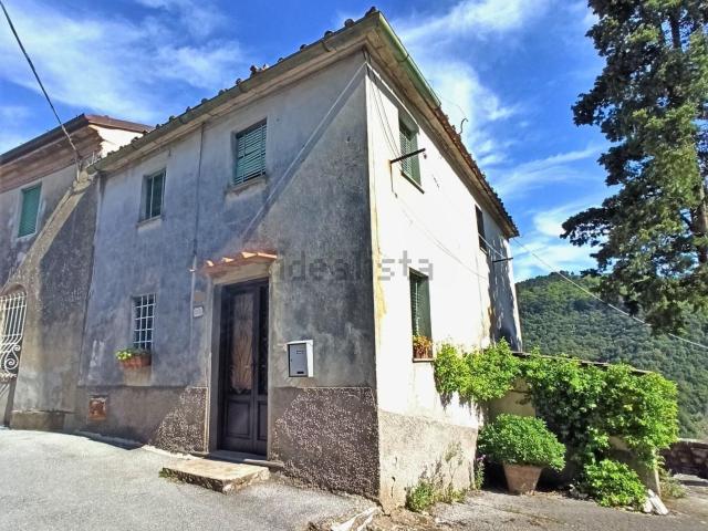 Casa in vendita a Bagni Di Lucca Ponte, Toscana