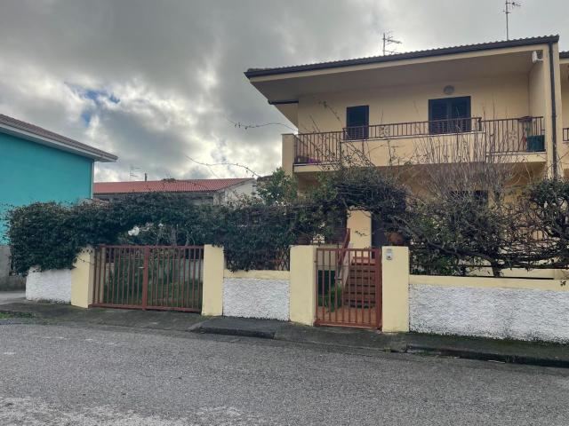 Casa in vendita a Calabria, Cosenza