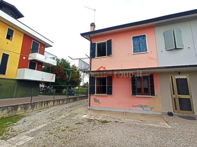 Casa in vendita a Padova, Veneto