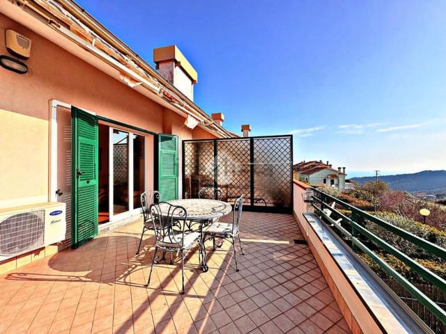 Casa in vendita a Celle Ligure, Liguria