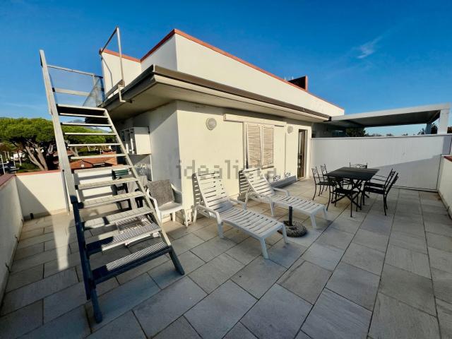Casa in vendita a Tonfano, Toscana