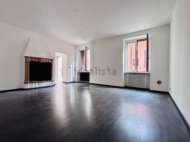 Casa in vendita a Rivoltella del Garda, Desenzano Del Garda