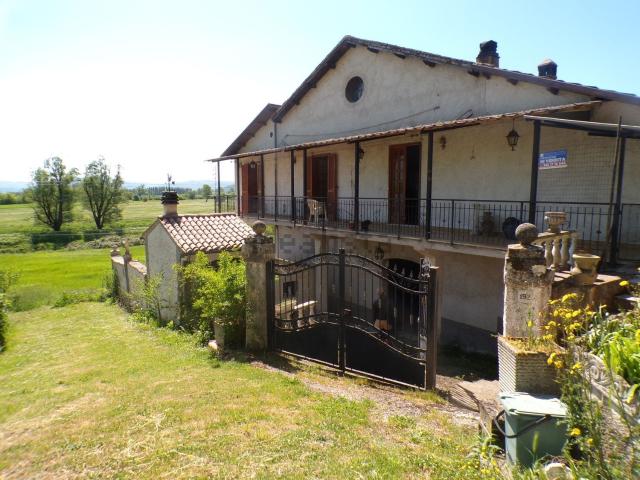 Casa in vendita a Greccio, Lazio