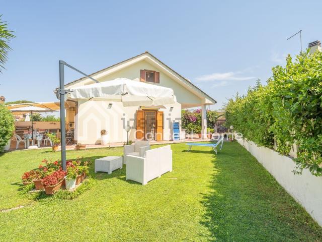 Casa in vendita a Colle Romito, Roma Capitale