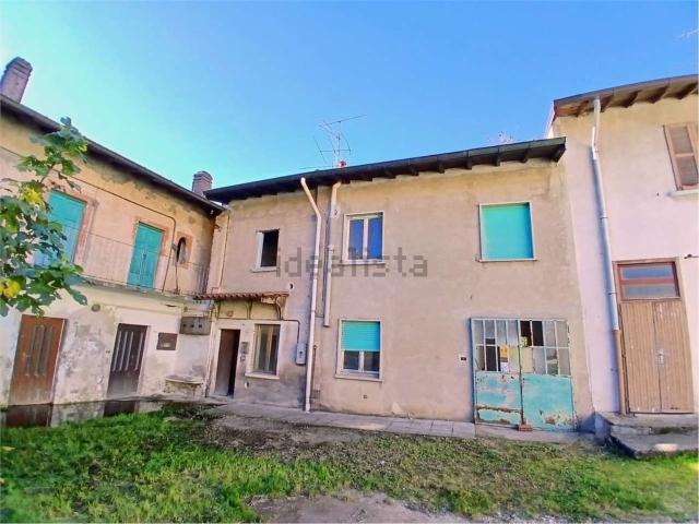 Casa in vendita a Solbiate, Solbiate con Cagno