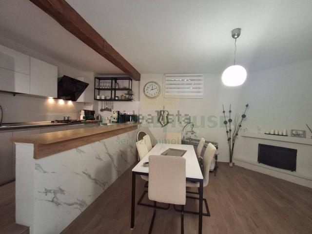 Casa in vendita a Costa, Mercato San Severino
