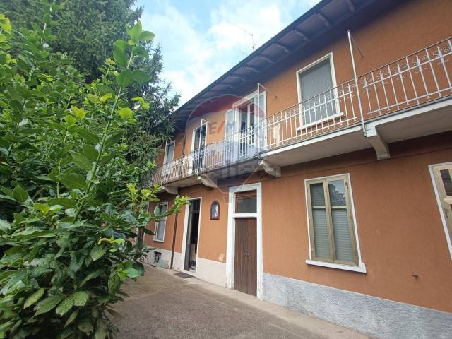 Casa in vendita a Busto Garolfo, Lombardia