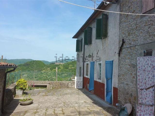 Casa in vendita a Unione Comuni Garfagnana, San Romano In