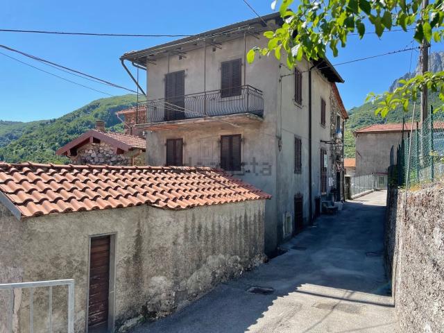 Casa in vendita a Unione Comuni Garfagnana, Minucciano