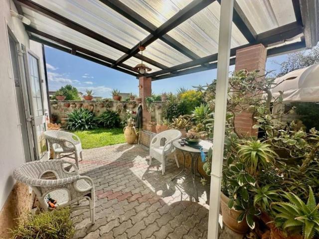 Casa in vendita a Romagnano, Marina Di Massa