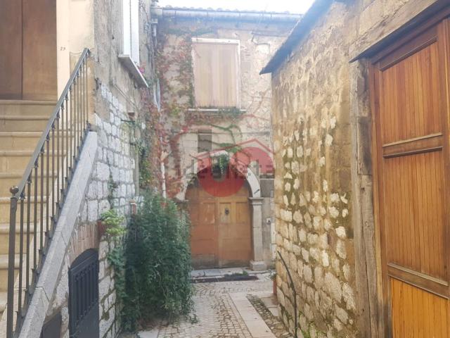 Casa in vendita a Vitulano, Campania