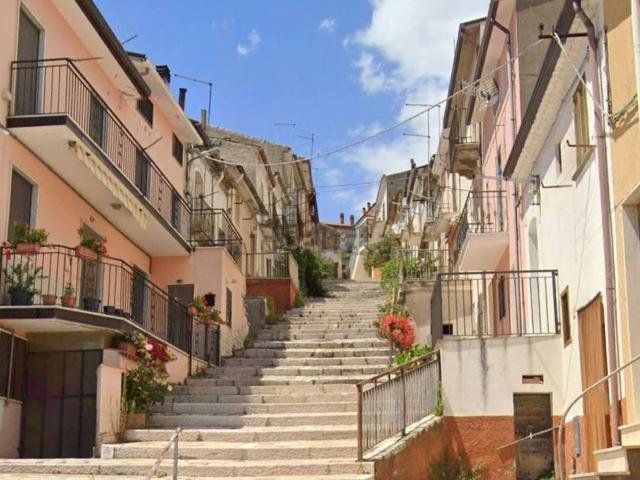 Casa in vendita a San Bartolomeo in Galdo, Benevento