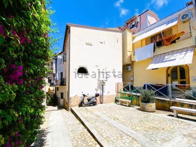 Casa in vendita a Calabria, Cosenza