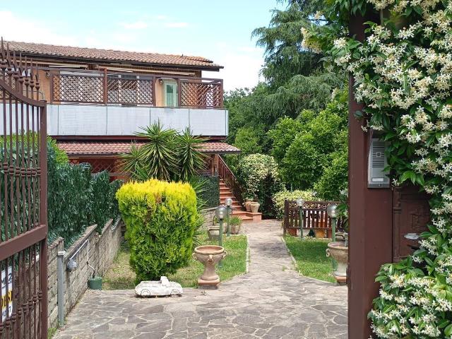 Casa in vendita a Roma Capitale, Lazio