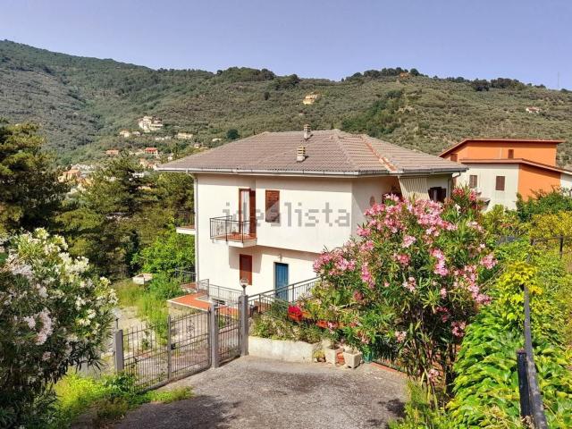 Casa in vendita a Diano Arentino, Liguria