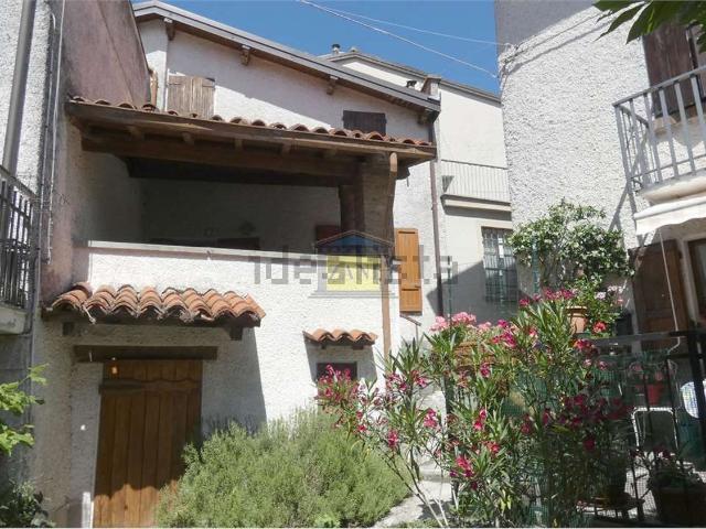 Casa in vendita a Iggio, Reggio Emilia
