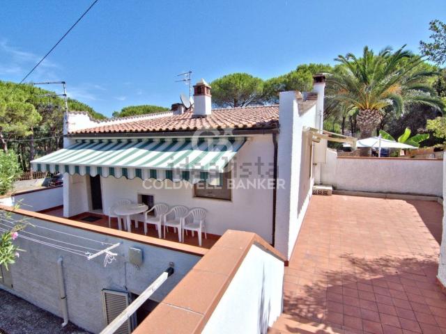 Casa in vendita a Campo nell'Elba, Marina Di Campo